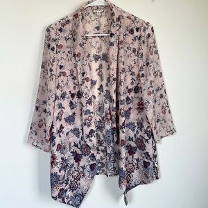 Eyeshadow floral shawl